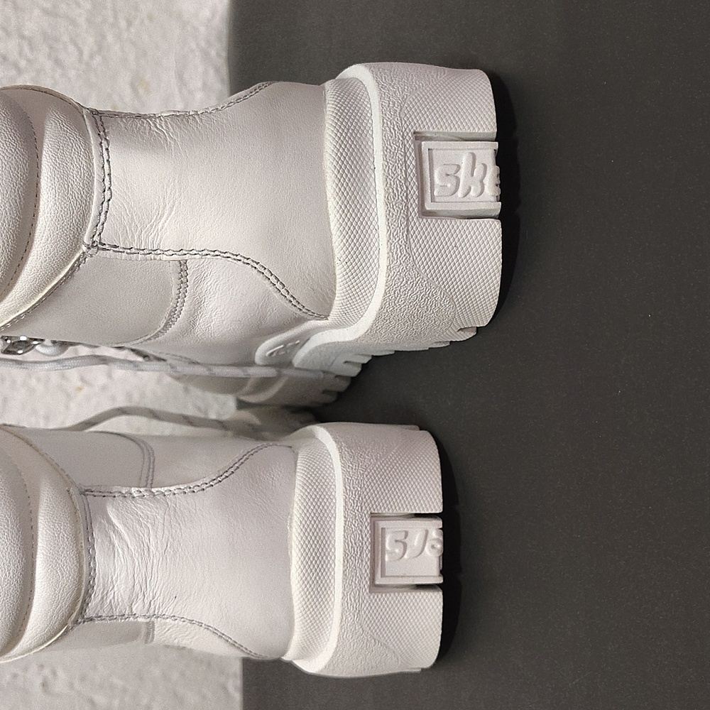Skechers Shindigs Renegade Heart Women Size 9 Retro White Lace-up Boots Vintage - Picture 7 of 11